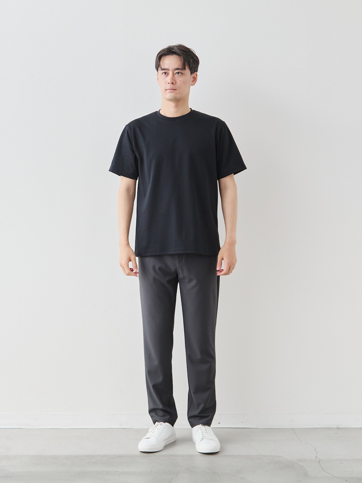 モデル 181cm 71kg ウエスト82cm サイズ L