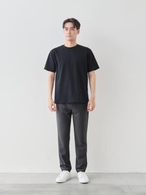 モデル 181cm 71kg ウエスト82cm サイズ L
