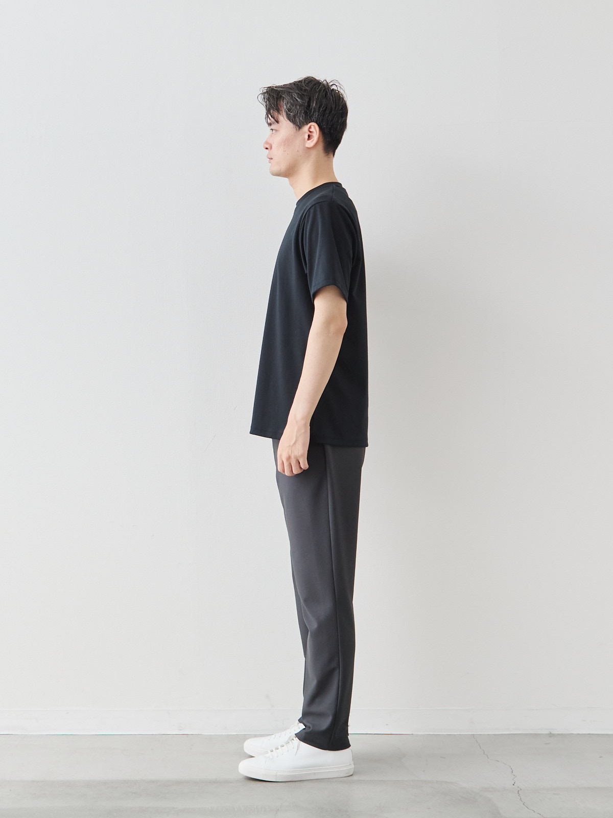 モデル 181cm 71kg ウエスト82cm サイズ L