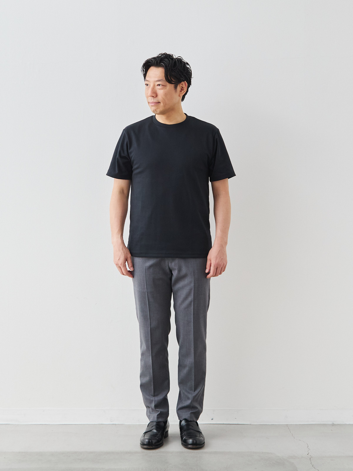 モデル 171cm 70kg ウエスト85cm サイズ M