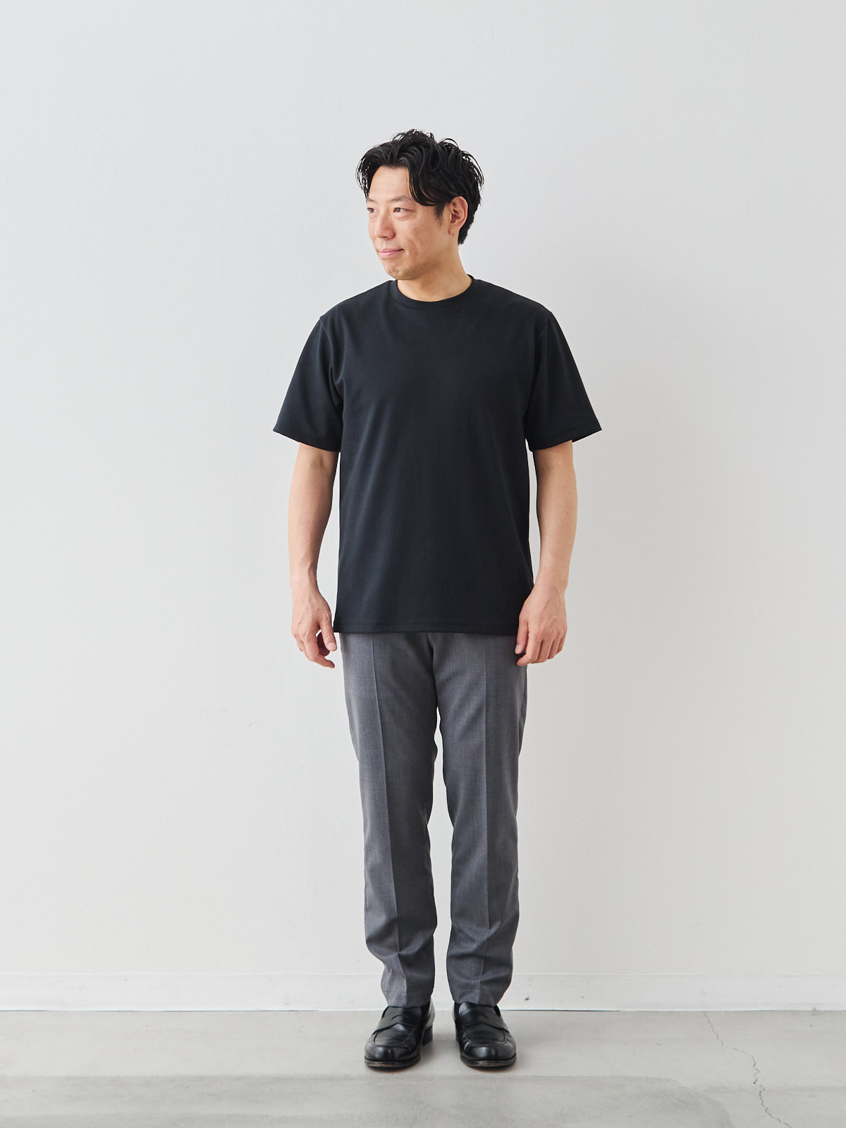 モデル 171cm 70kg ウエスト85cm サイズ L