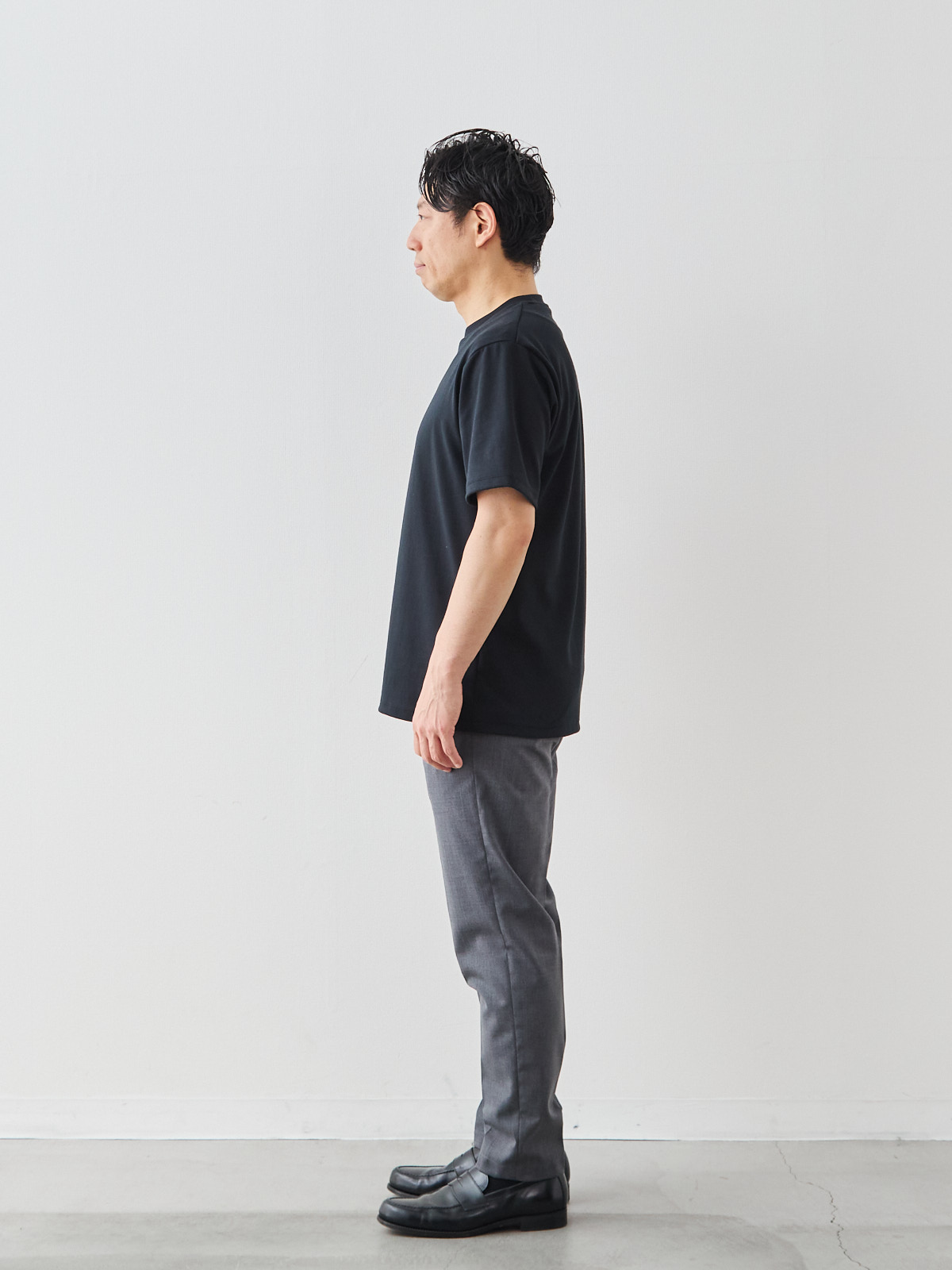 モデル 171cm 70kg ウエスト85cm サイズ L