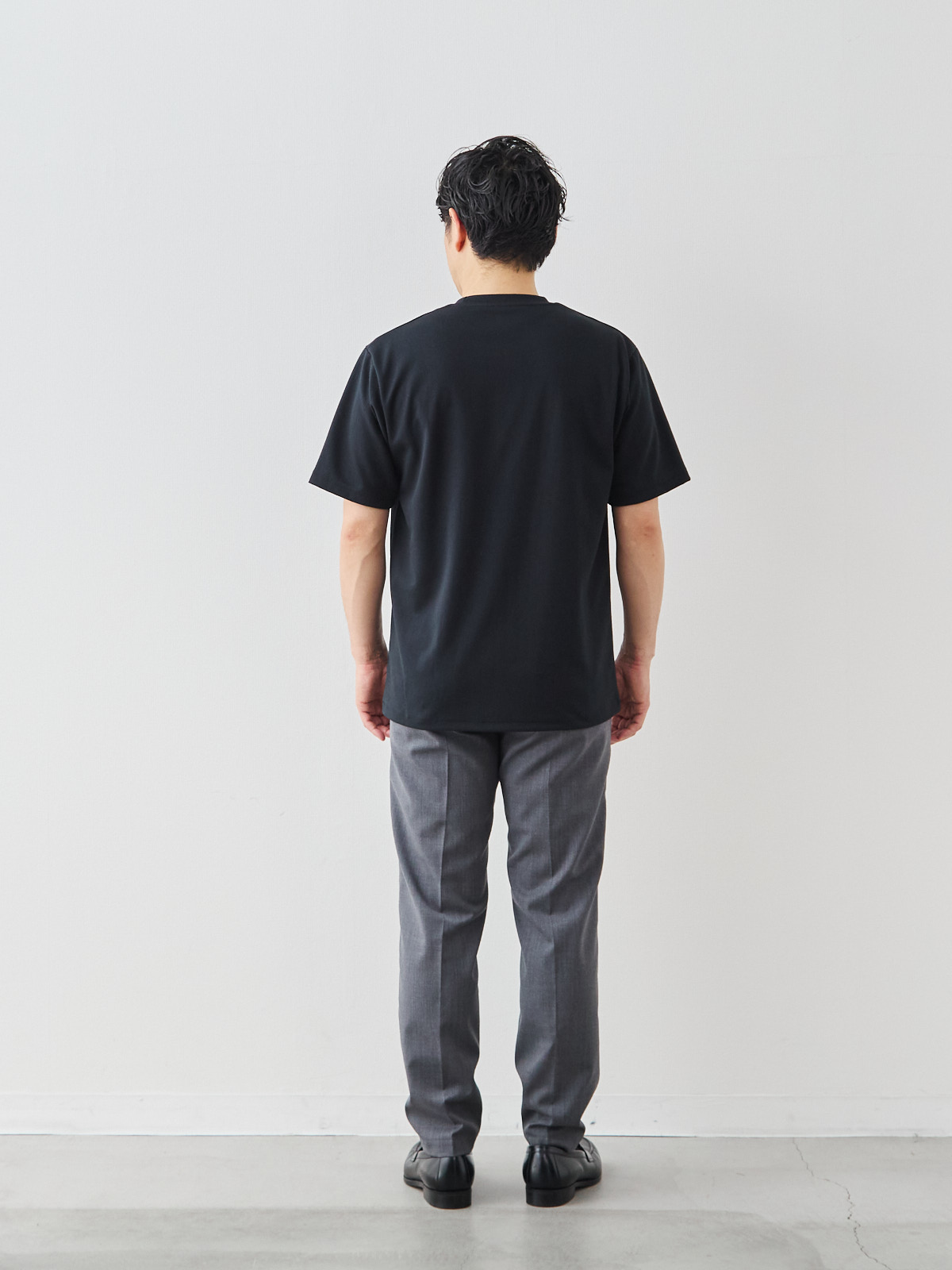 モデル 171cm 70kg ウエスト85cm サイズ L