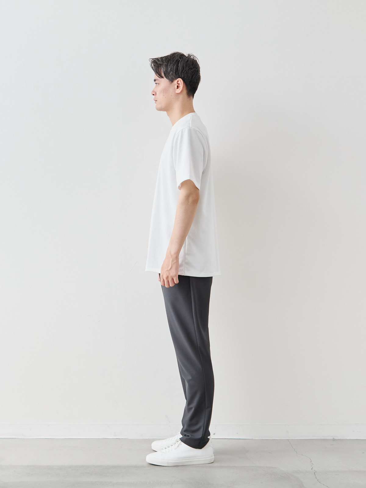モデル 181cm 71kg ウエスト82cm サイズ LL