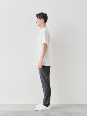 モデル 181cm 71kg ウエスト82cm サイズ LL