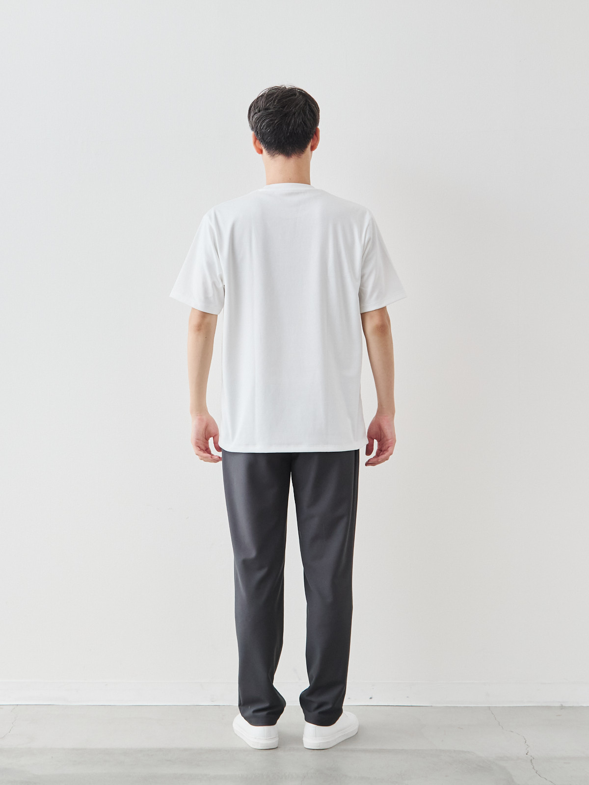 モデル 181cm 71kg ウエスト82cm サイズ LL