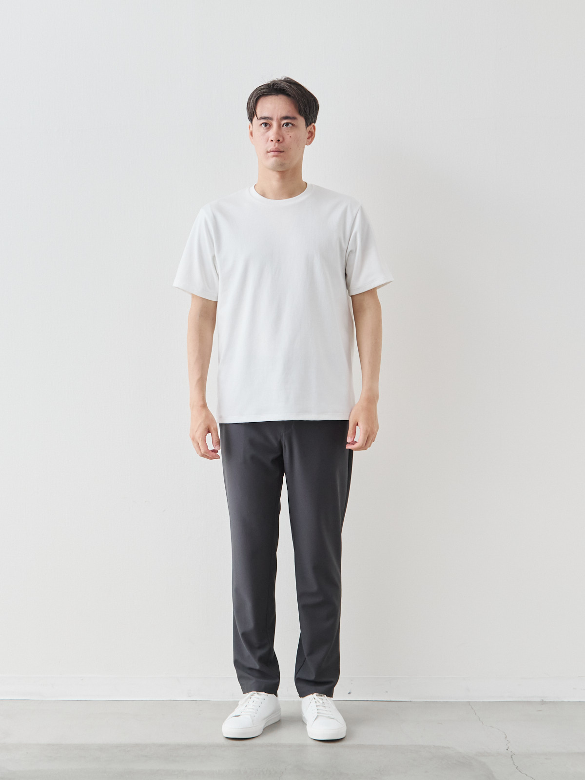 モデル 181cm 71kg ウエスト82cm サイズ L