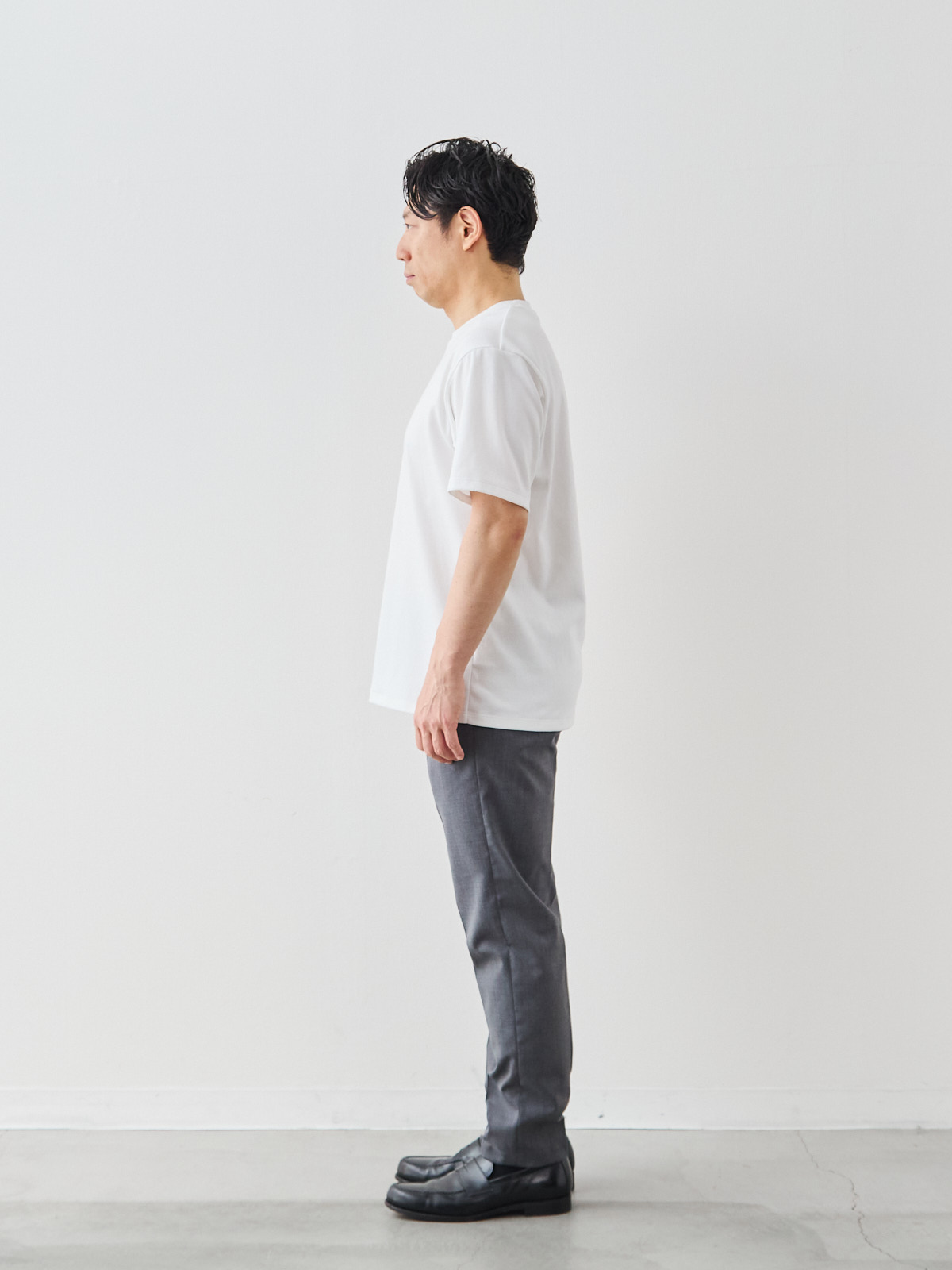 モデル 171cm 70kg ウエスト85cm サイズ L