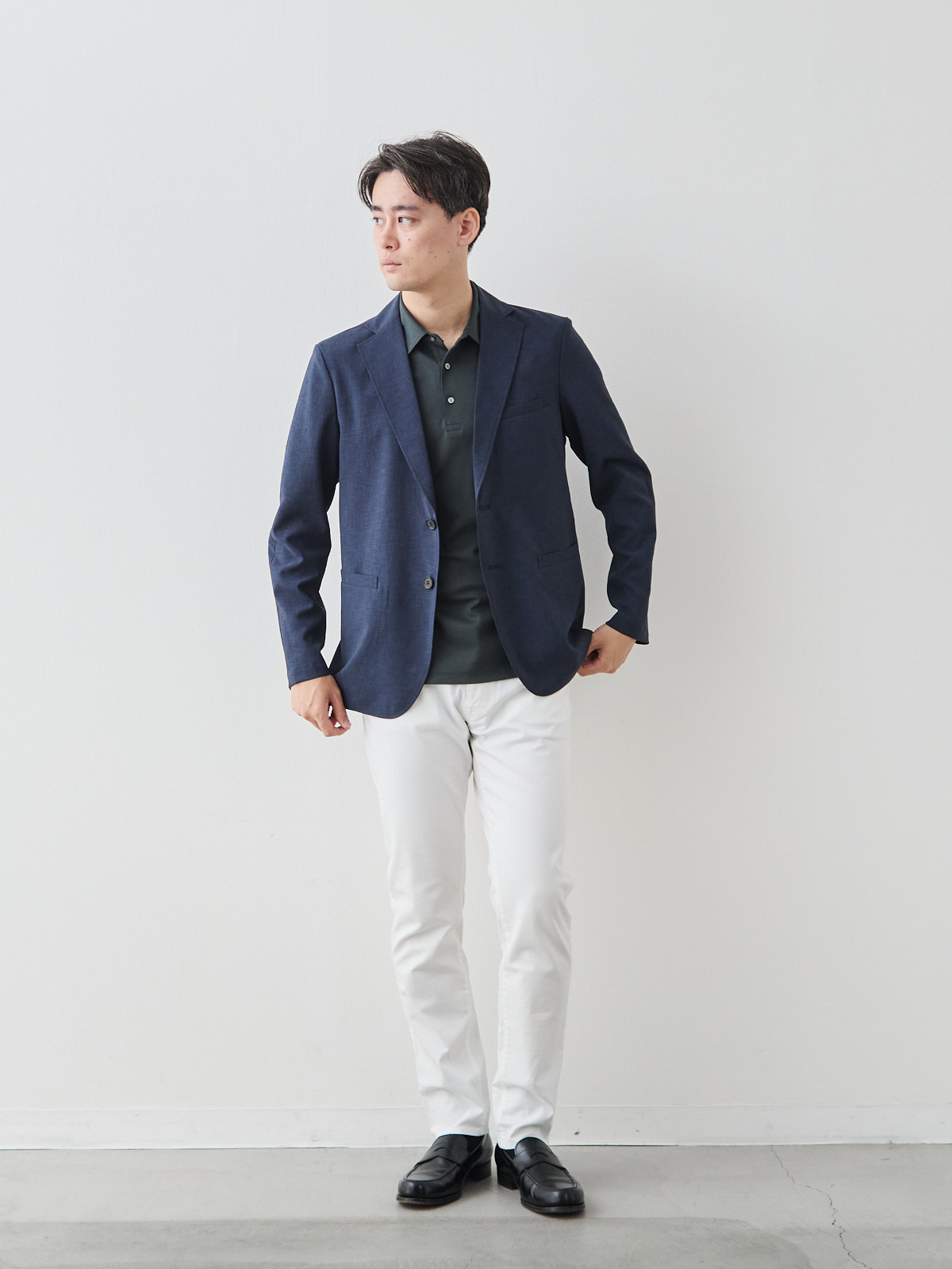 モデル 181cm 71kg ウエスト82cm サイズ L