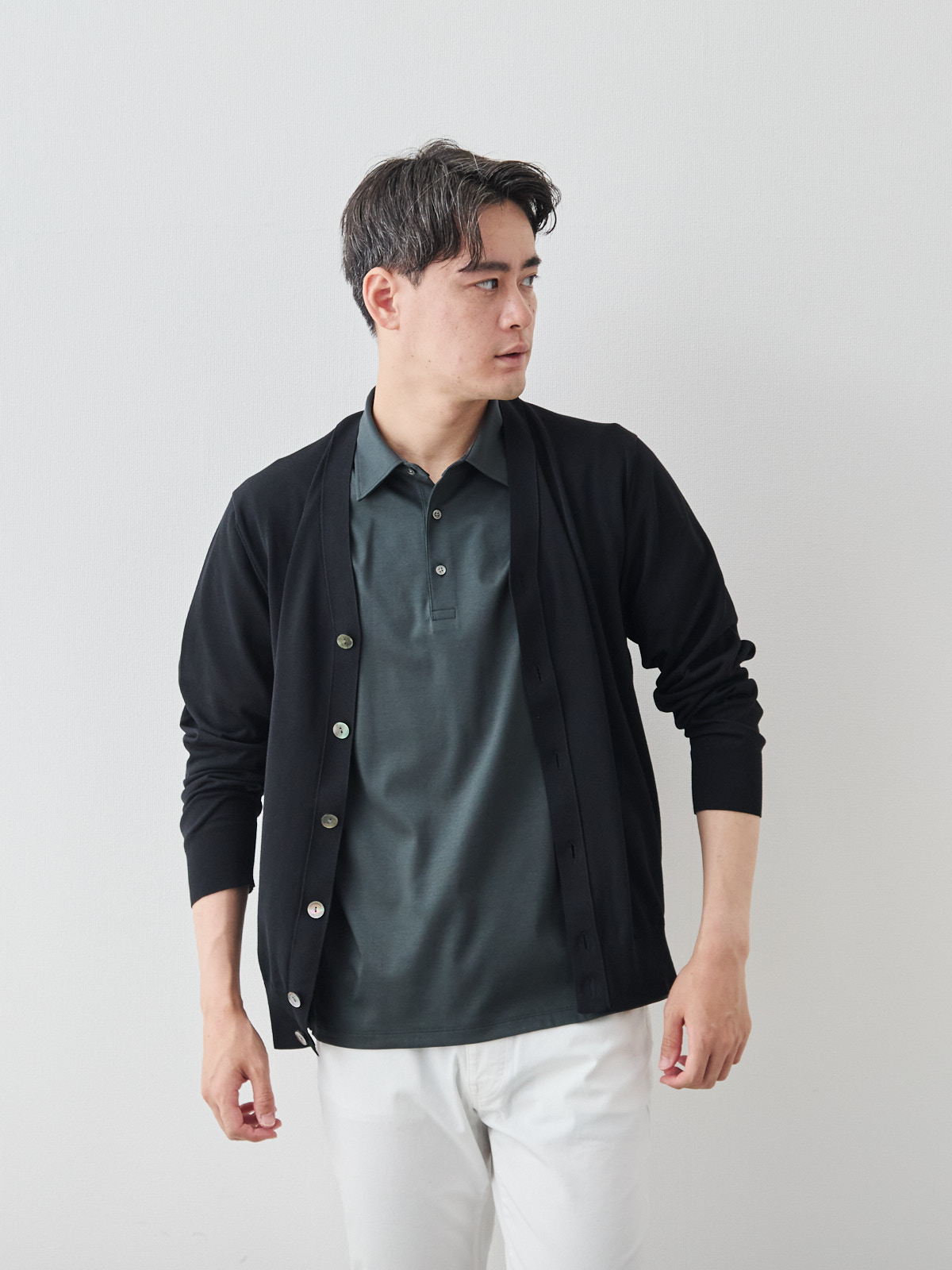 モデル 181cm 71kg ウエスト82cm サイズ L