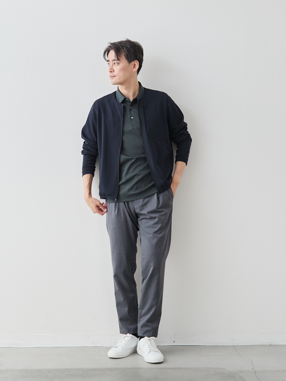 モデル 181cm 71kg ウエスト82cm サイズ L