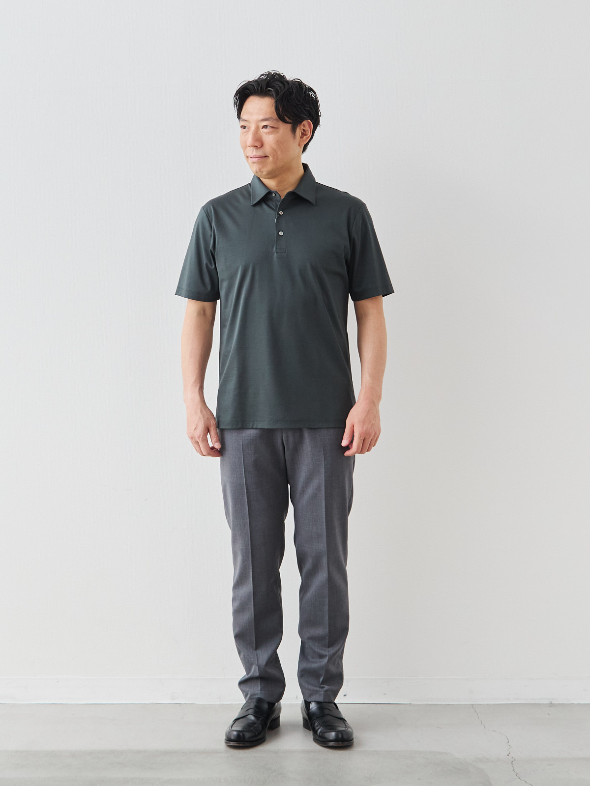 モデル 171cm 70kg ウエスト85cm サイズ L