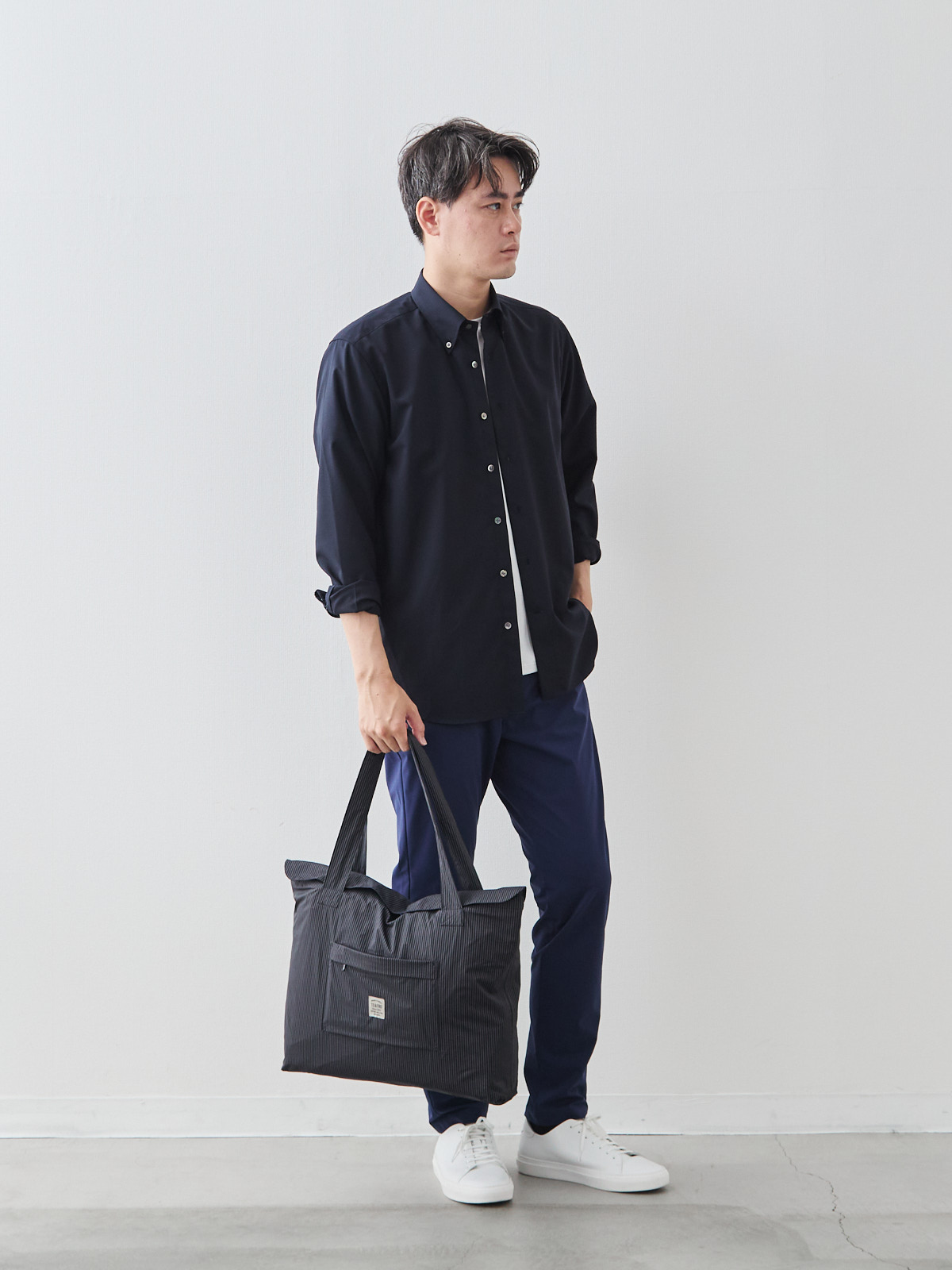 モデル 181cm 71kg ウエスト82cm サイズ フリー