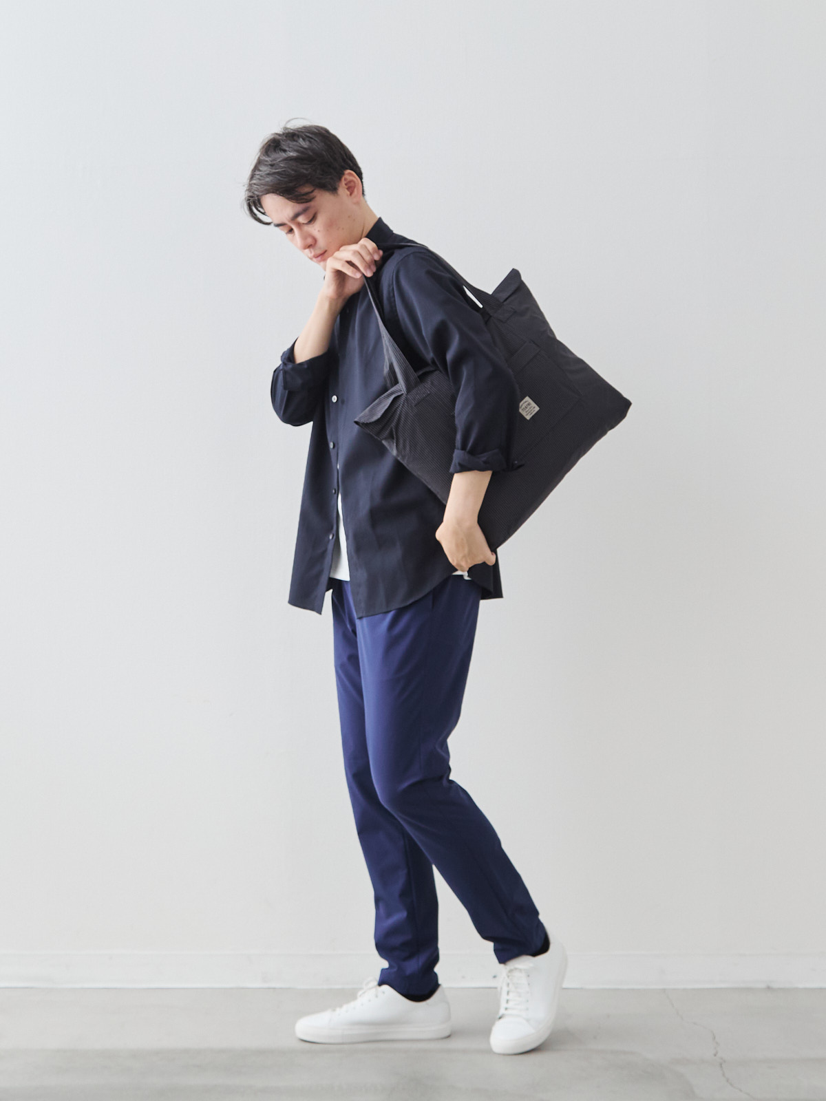 モデル 181cm 71kg ウエスト82cm サイズ フリー