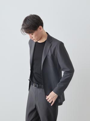 モデル 181cm 71kg サイズ L