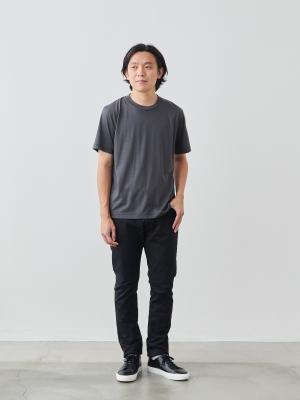 モデル 173cm 64kg サイズ L