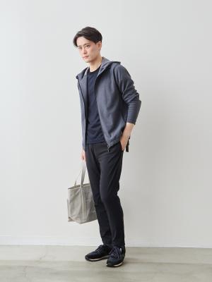 モデル 181cm 71kg サイズ L