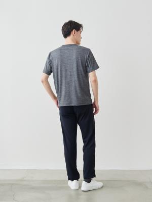 モデル 181cm 71kg サイズ L