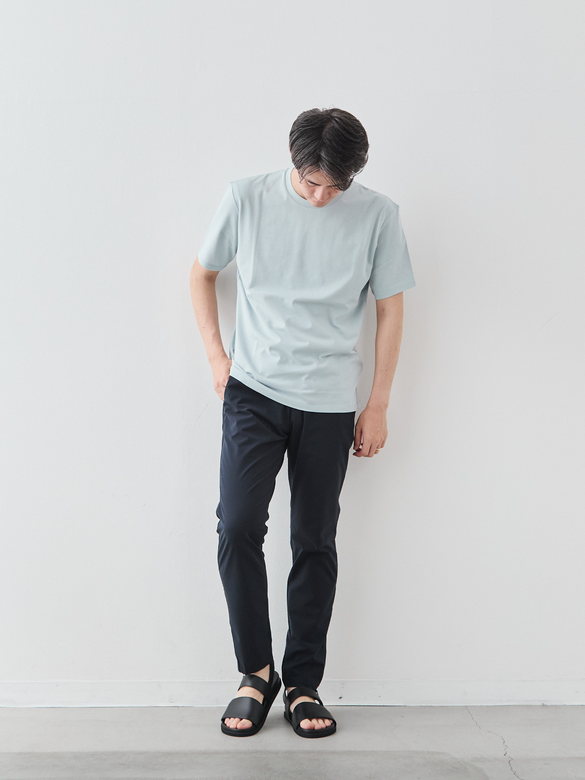 モデル 181cm 71kg ウエスト82cm