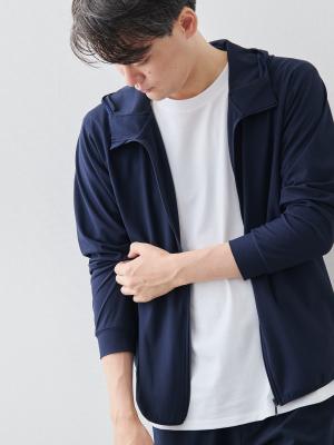 モデル 181cm 71kg ウエスト82cm サイズ L