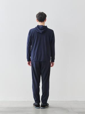 モデル 181cm 71kg ウエスト82cm サイズ L