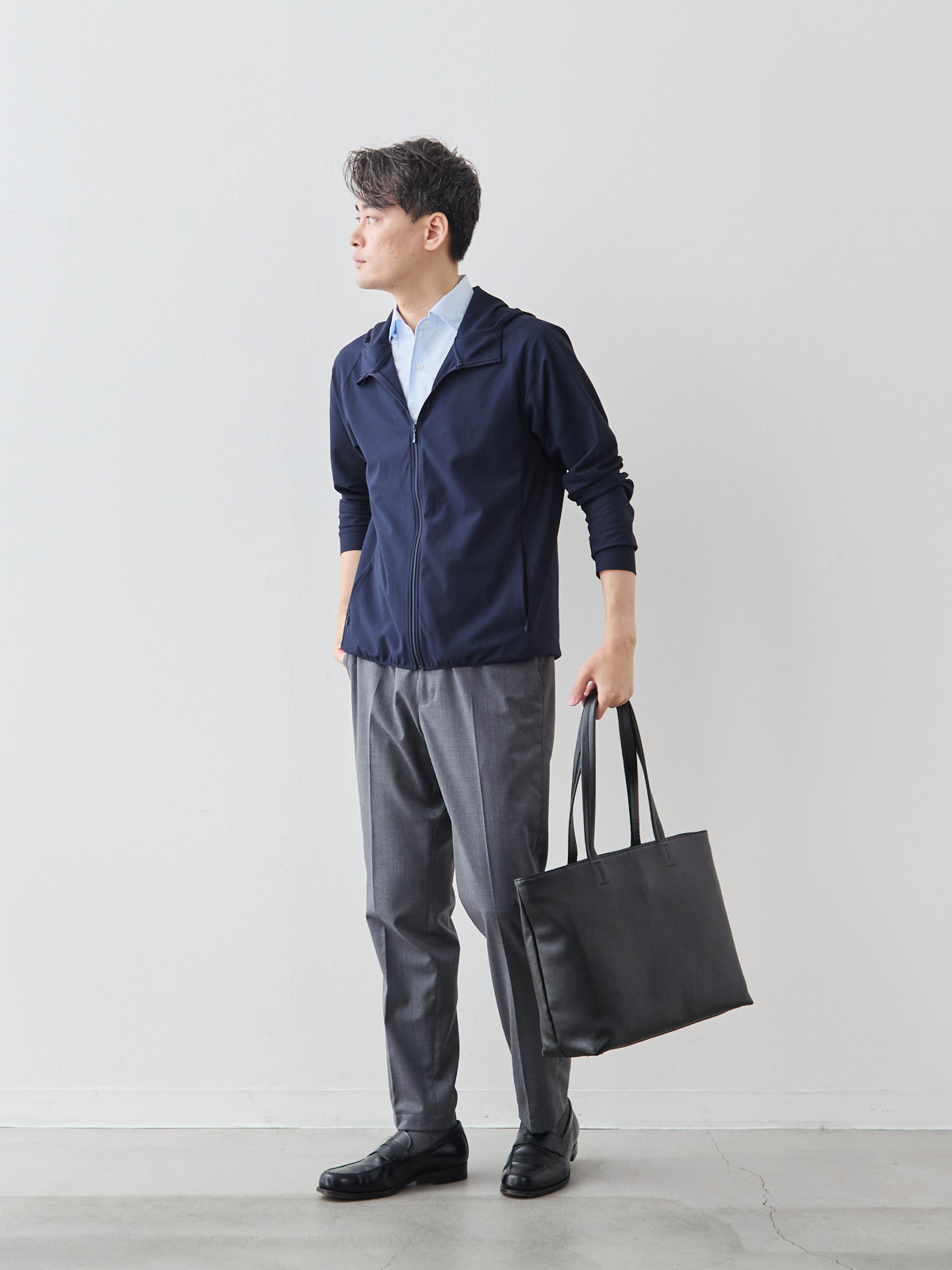 モデル 181cm 71kg ウエスト82cm サイズ L