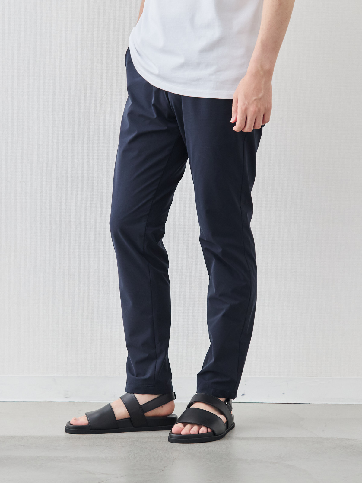 モデル 181cm 71kg ウエスト82cm サイズ L