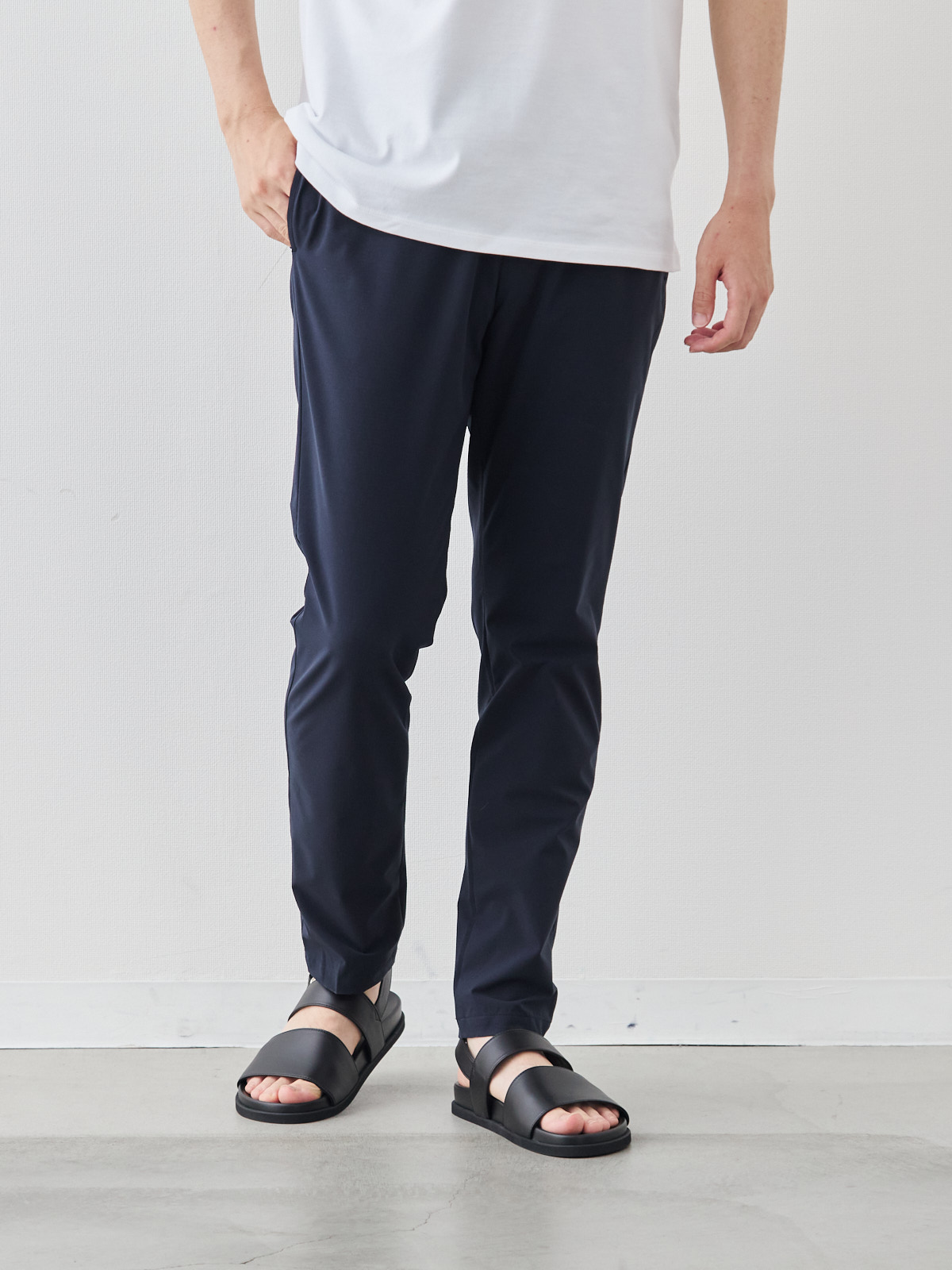 モデル 181cm 71kg ウエスト82cm サイズ L
