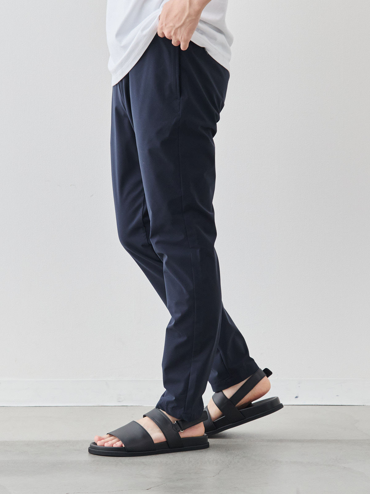 モデル 181cm 71kg ウエスト82cm サイズ L