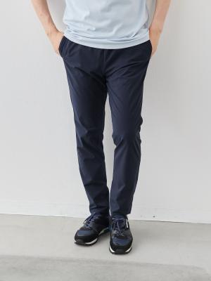 モデル 181cm 71kg ウエスト82cm サイズ L