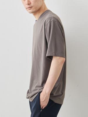 モデル 181cm 71kg サイズ L