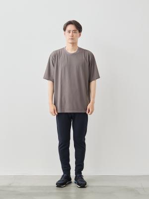 モデル 181cm 71kg サイズ LL