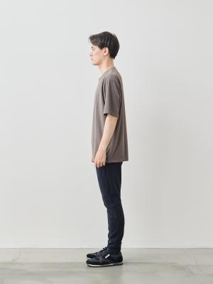 モデル 181cm 71kg サイズ LL