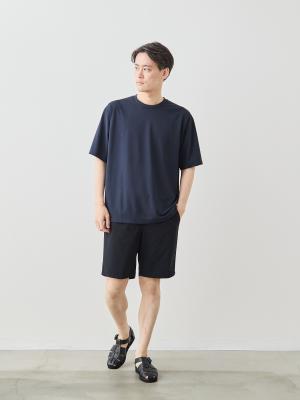 モデル 181cm 71kg サイズ L