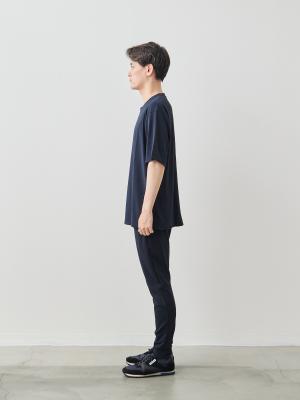 モデル 181cm 71kg サイズ LL