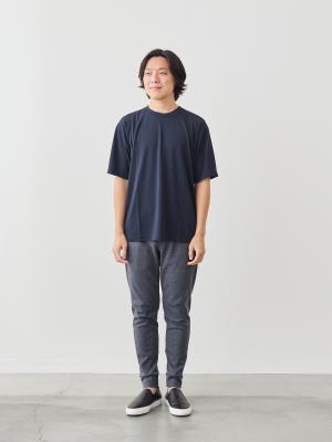 モデル 173cm 64kg サイズ M