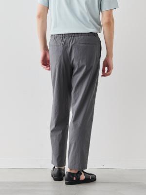 モデル 181cm 71kg ウエスト82cm サイズ L