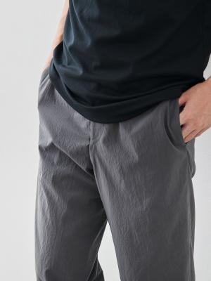 モデル 181cm 71kg ウエスト82cm サイズ L