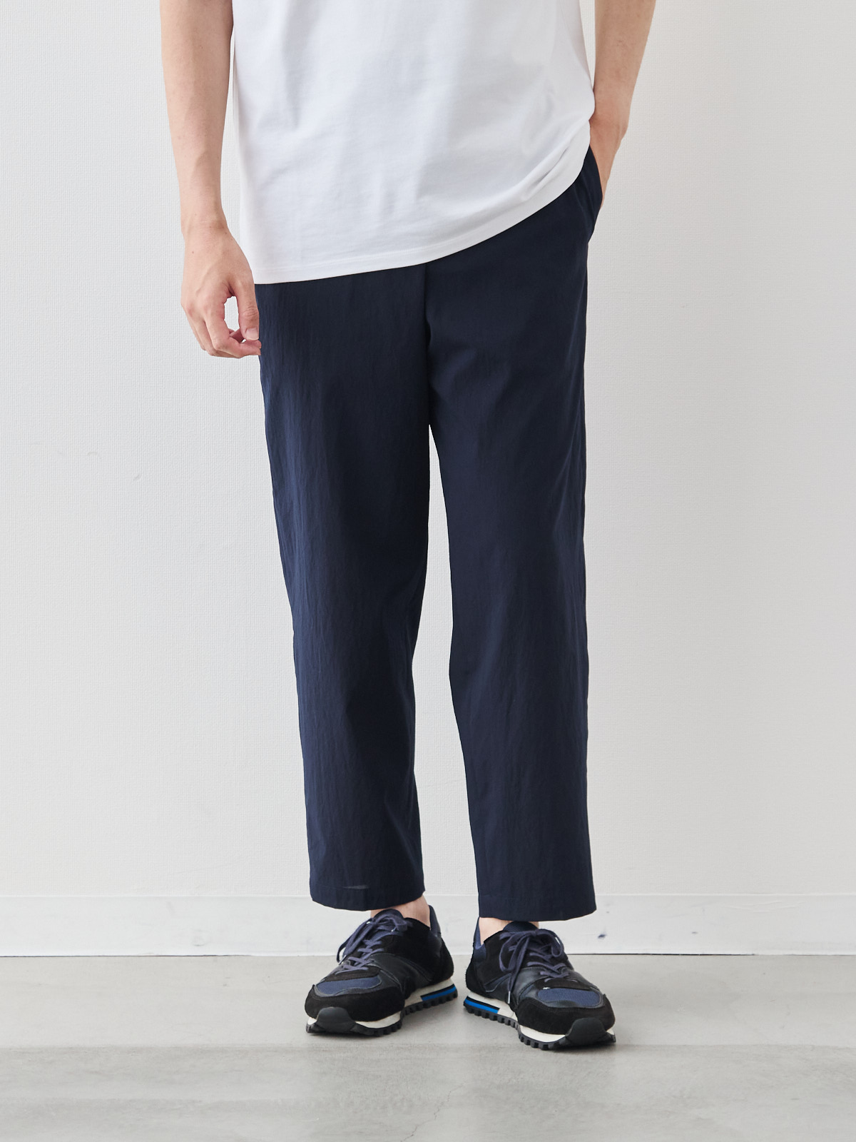 モデル 181cm 71kg ウエスト82cm サイズ L