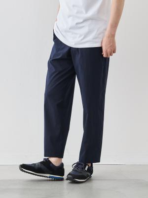 モデル 181cm 71kg ウエスト82cm サイズ L