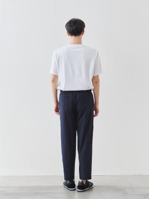 モデル 181cm 71kg ウエスト82cm サイズ L
