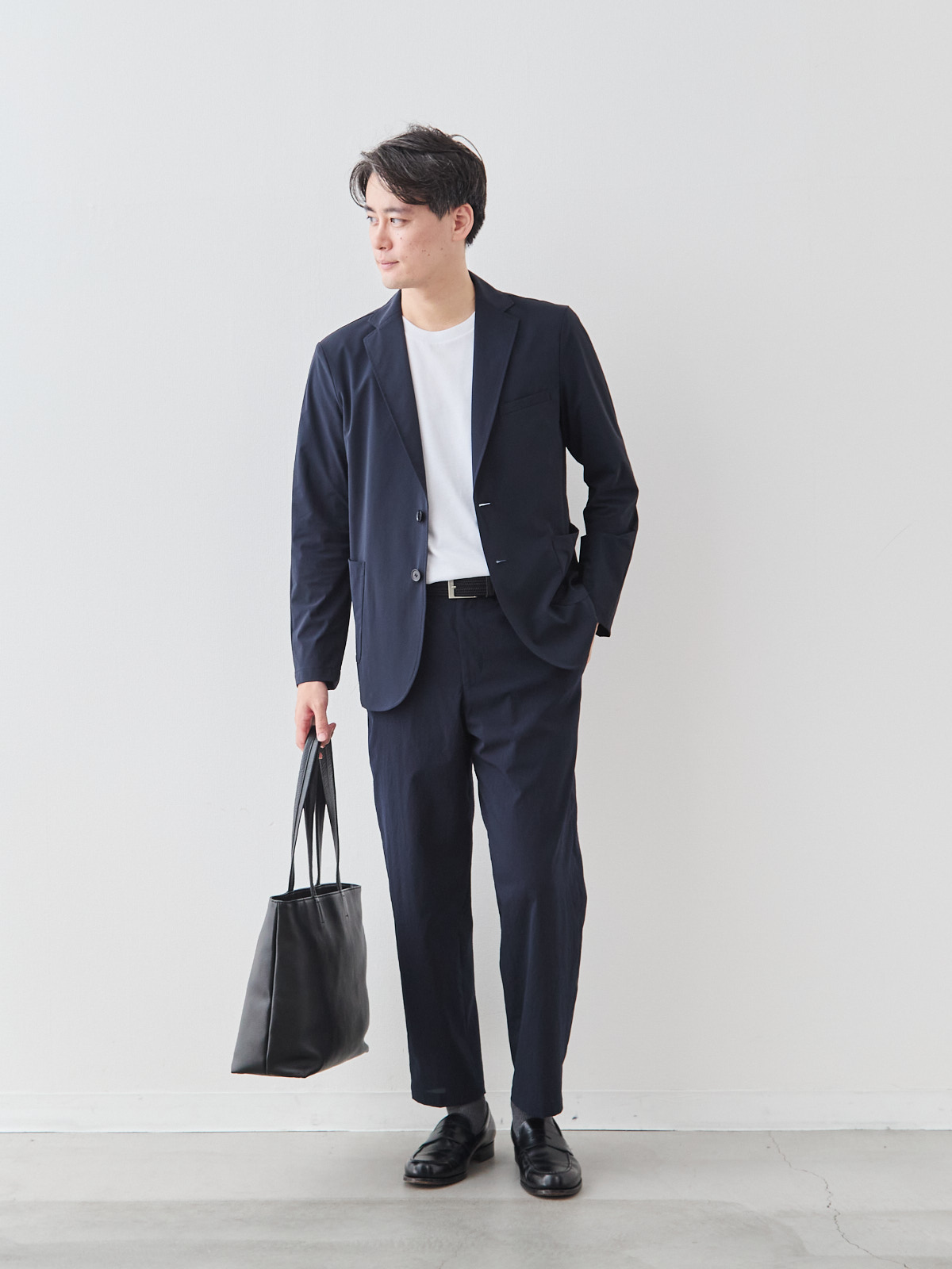 モデル 181cm 71kg ウエスト82cm サイズ L
