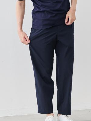 モデル 181cm 71kg ウエスト82cm サイズ L