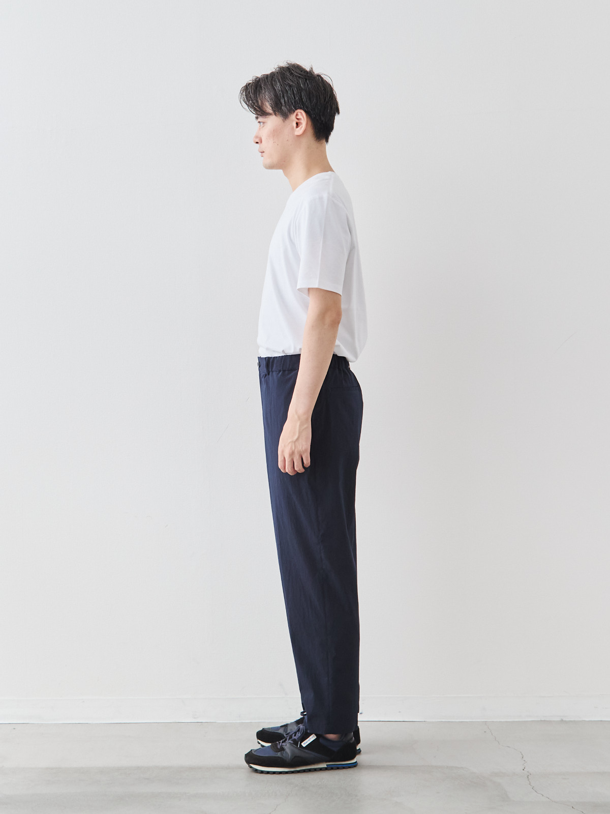モデル 181cm 71kg ウエスト82cm サイズ LL