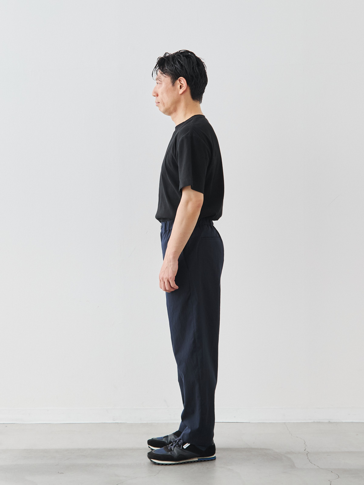 モデル 171cm 70kg ウエスト85cm サイズ L