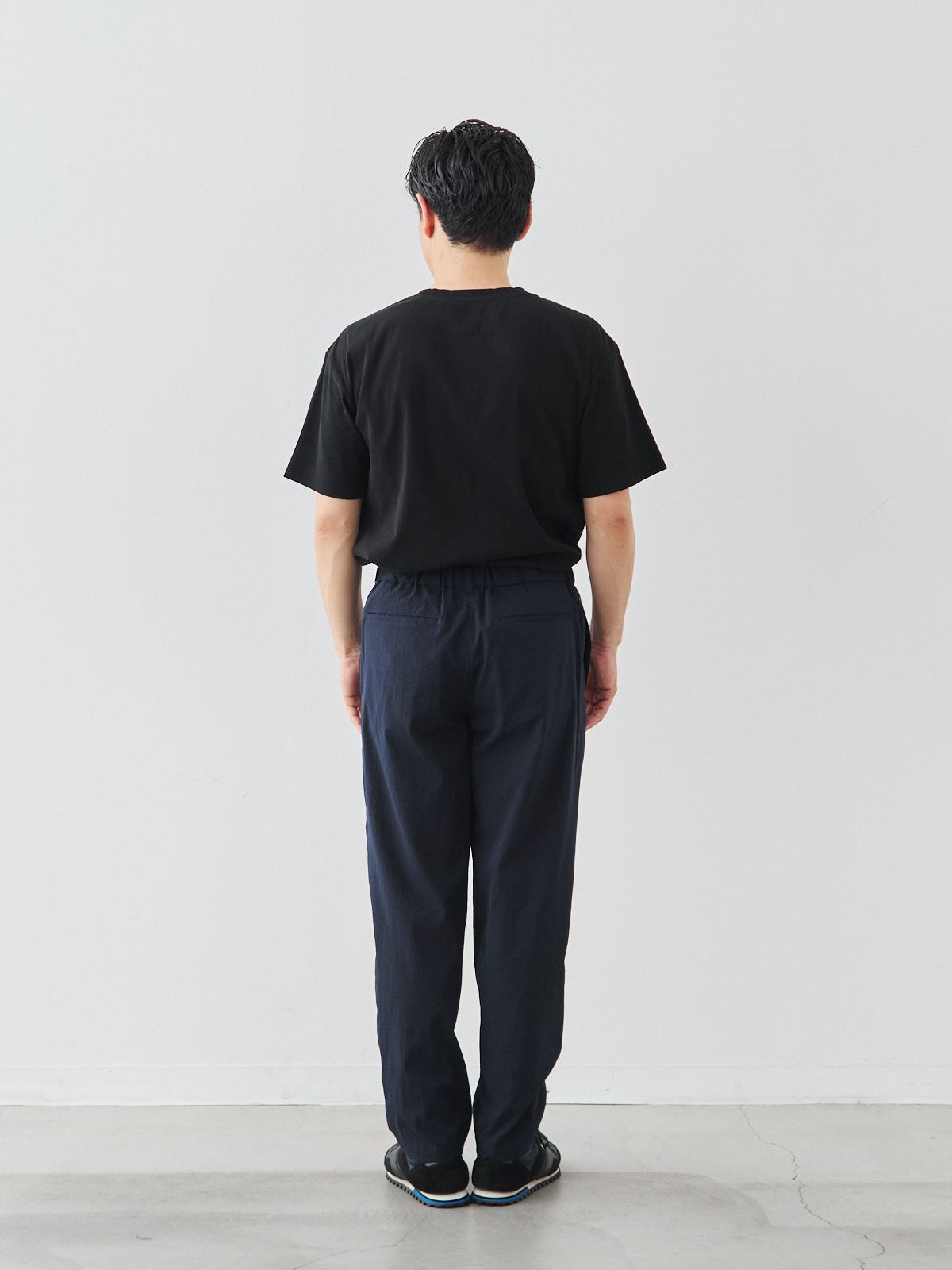 モデル 171cm 70kg ウエスト85cm サイズ L