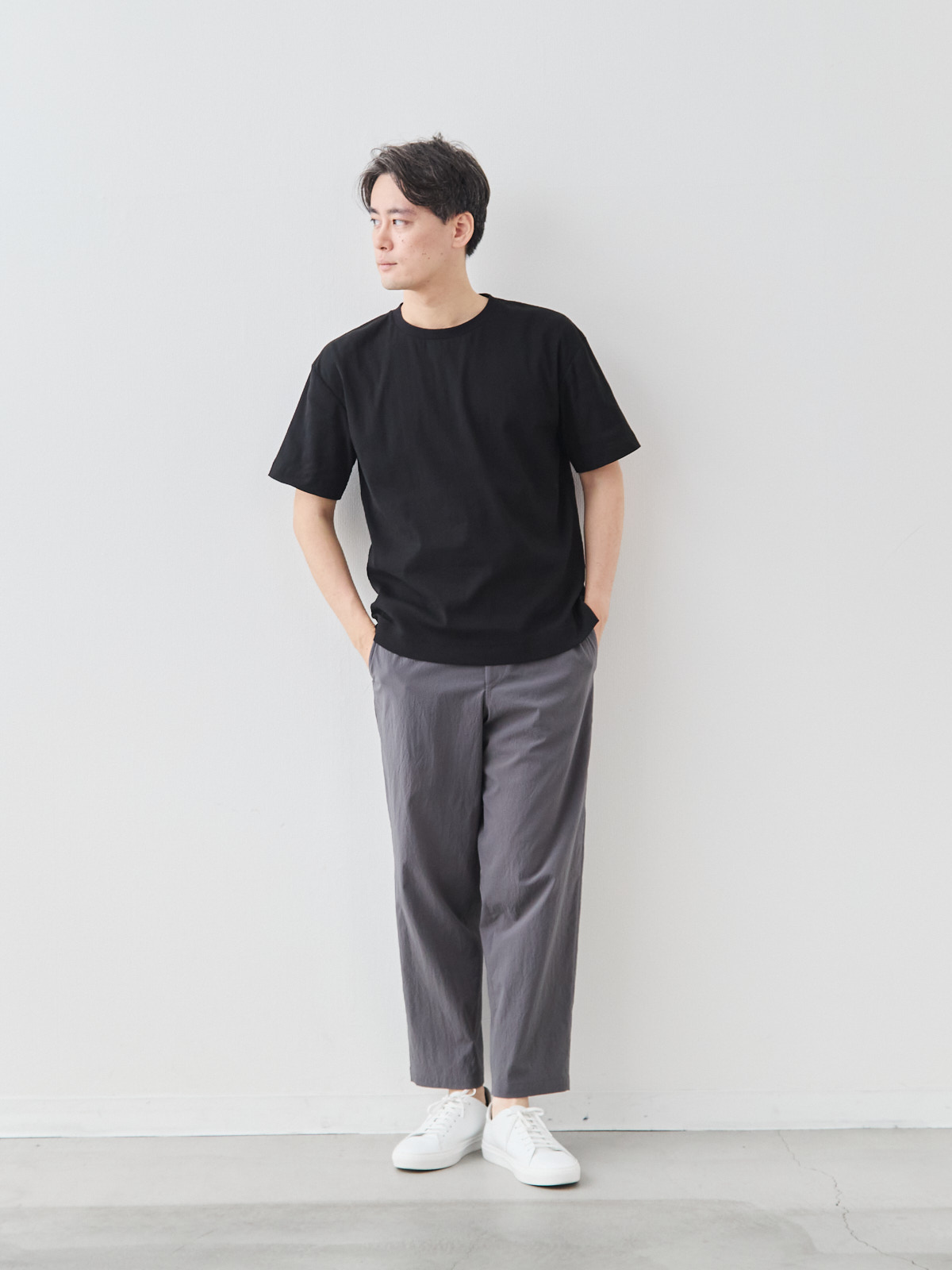 モデル 181cm 71kg ウエスト82cm サイズ L