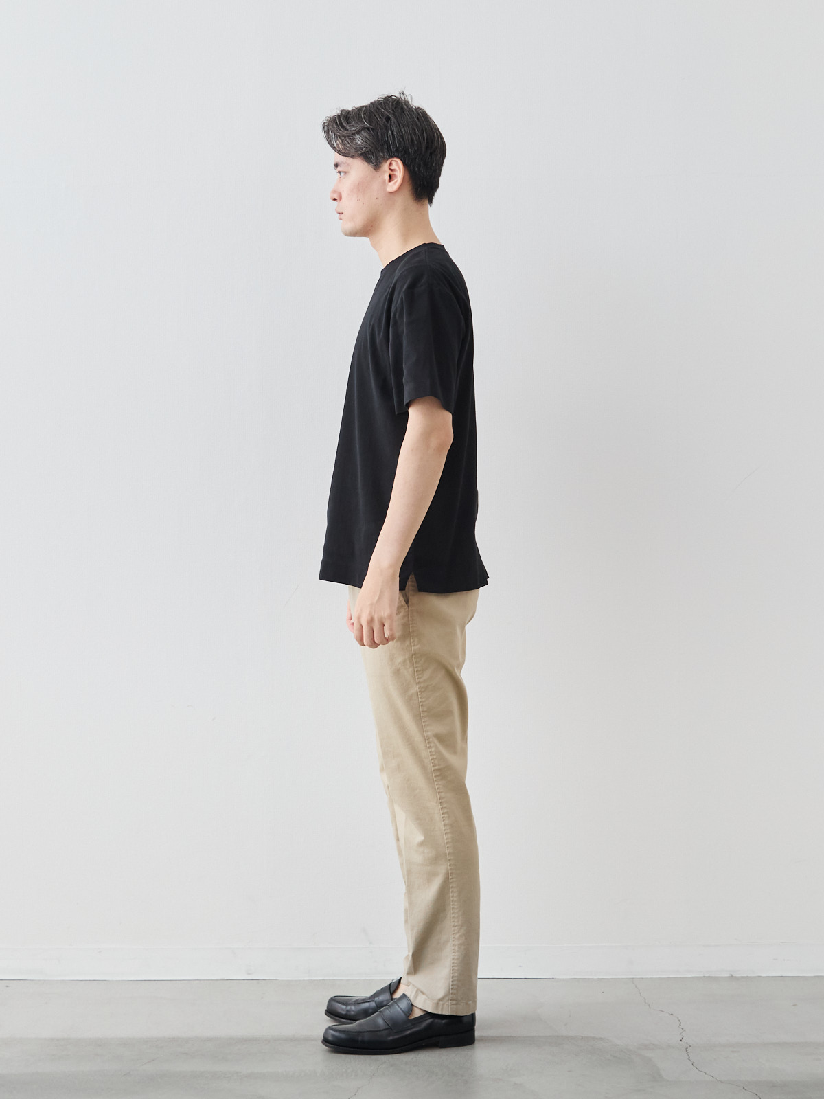 モデル 181cm 71kg ウエスト82cm サイズ L