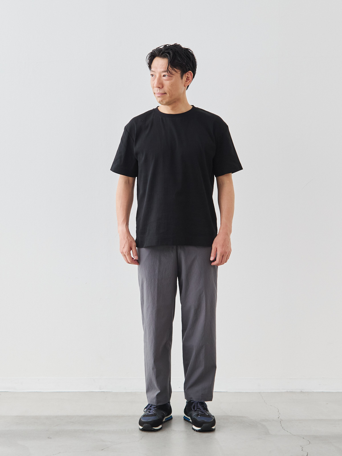 モデル 171cm 70kg ウエスト85cm サイズ M