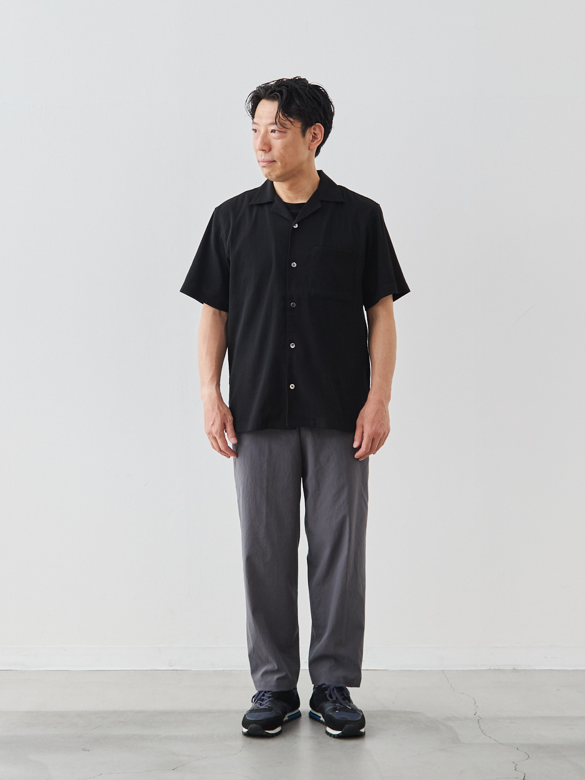 モデル 171cm 70kg ウエスト85cm サイズ M